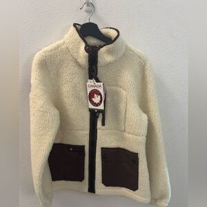 NWT Canada weather gear coat size Small